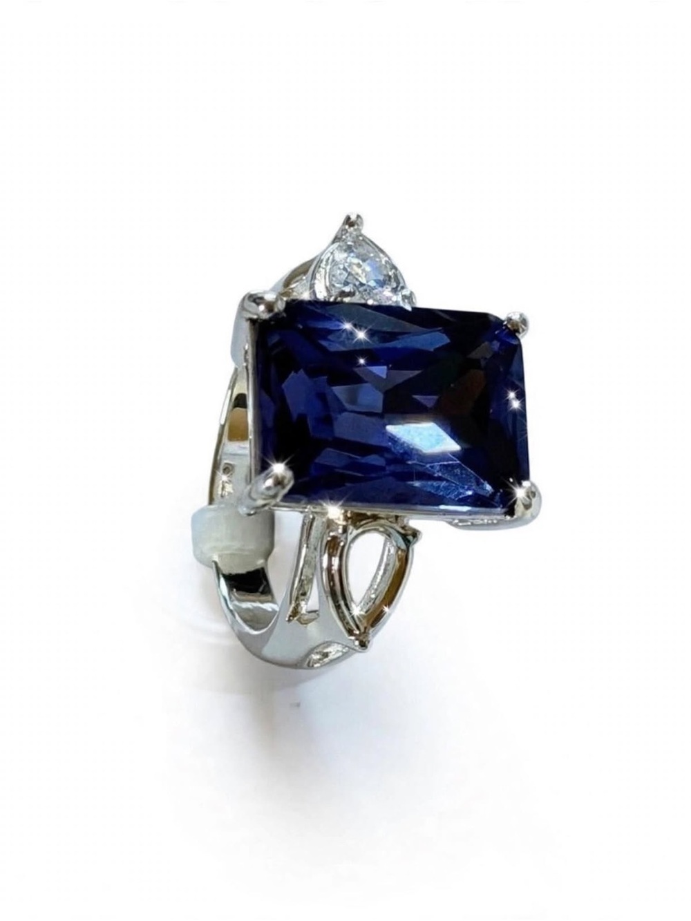 NWT Charter Club Blue Emerald Cut CZ Ring Silver Plated Size 5